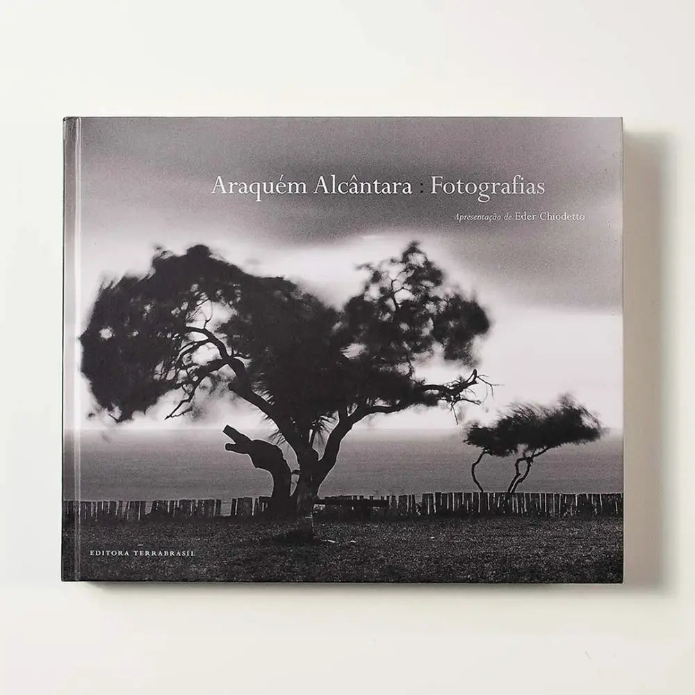 Photo Book: Araquém Alcântara - Photographs